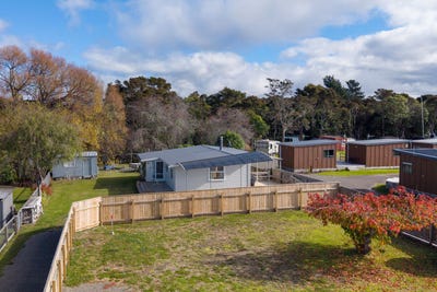 /international/nz/11-parekarangaranga-street-motuoapa-taupo-380066113307/