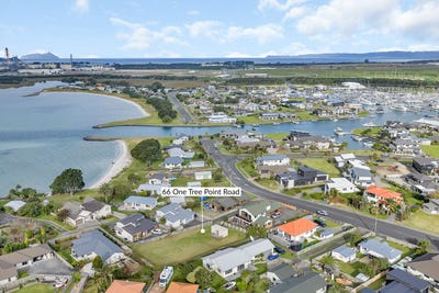 /international/nz/66-one-tree-point-road-one-tree-point-whangarei-380066097092/