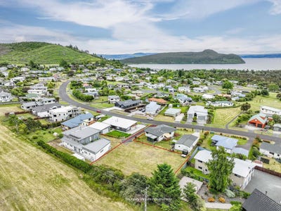 /international/nz/73-kahotea-drive-motuoapa-taupo-380066101336/