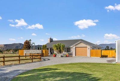 /international/nz/357-cape-foulwind-road-carters-beach-buller-380066104317/