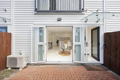 /international/nz/onehunga-auckland-city-380066172161/