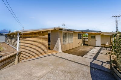 /international/nz/moturoa-new-plymouth-380066122835/