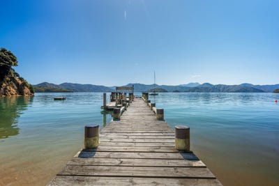 /international/nz/191-port-underwood-road-waikawa-marlborough-380066097236/