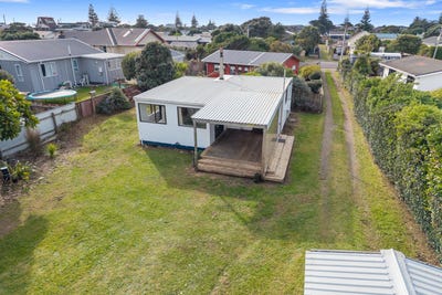 /international/nz/otaki-beach-kapiti-coast-380066175200/