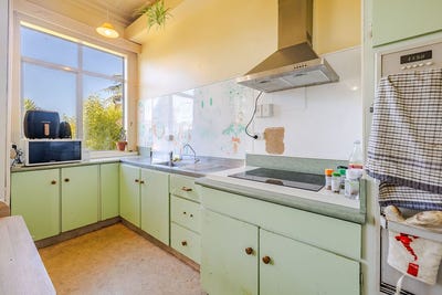 /international/nz/853-george-street-dunedin-central-dunedin-city-380066124548/
