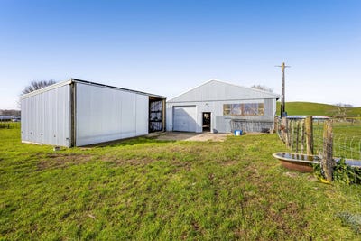/international/nz/2-toko-road-stratford-taranaki-380066104751/