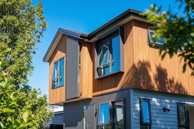 /international/nz/20-laurel-street-mount-albert-auckland-city-380066078288/