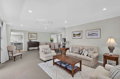 /international/nz/1-12-kaimata-street-saint-heliers-auckland-city-380066182166/