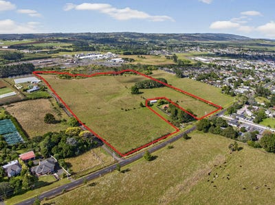/international/nz/52-dominion-road-tuakau-franklin-380066149645/