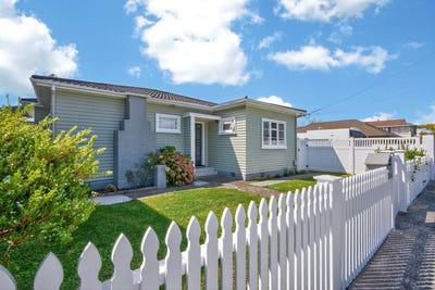 /international/nz/leighton-avenue-waiwhetu-wellington-380066116410/