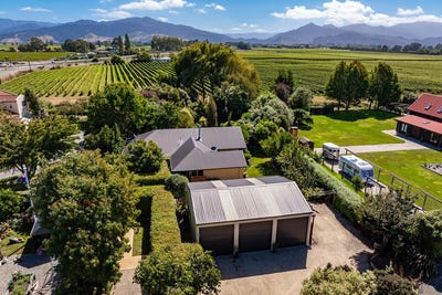 /international/nz/grovetown-marlborough-380066086025/
