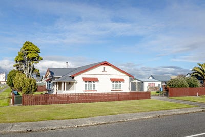 /international/nz/141-weld-street-hokitika-westland-380066096841/