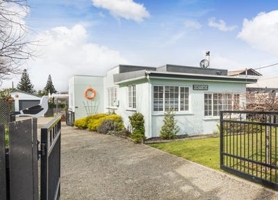 /international/nz/9-warren-street-foxton-beach-horowhenua-380066174314/
