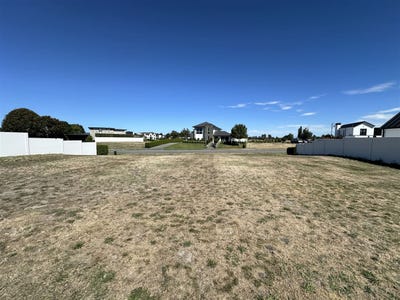 /international/nz/18-kaikainui-lane-northwood-christchurch-city-380066116572/