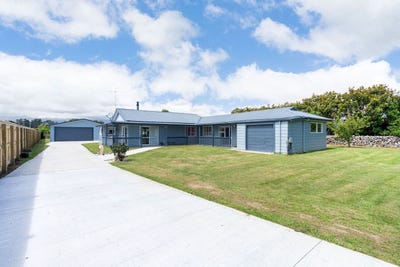 /international/nz/294-te-waka-road-te-horo-kapiti-coast-380066093645/