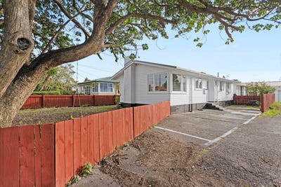 /international/nz/67-cobham-crescent-kelston-waitakere-city-380066077738/