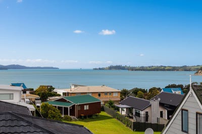 /international/nz/4-te-kapa-place-snells-beach-rodney-380066092309/