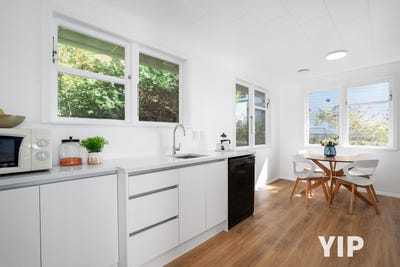/international/nz/106-ruskin-road-newlands-wellington-city-380066106599/