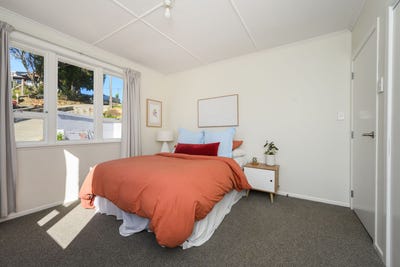 /international/nz/60-sherwood-road-onerahi-whangarei-380066184563/