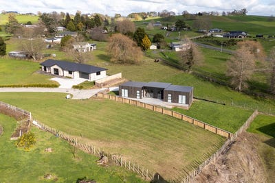 /international/nz/putaruru-south-waikato-380066119813/
