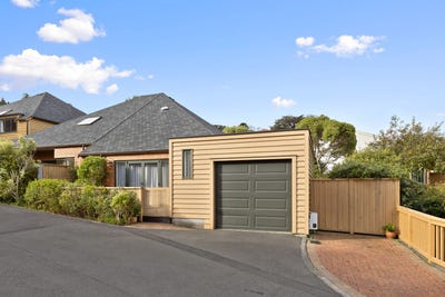 /international/nz/53-futuna-close-karori-wellington-city-380066095435/