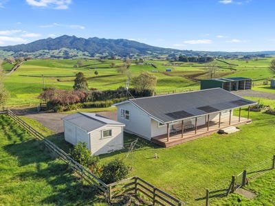 /international/nz/320-bell-road-pirongia-waikato-380066123814/