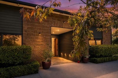 /international/nz/tamahere-waikato-380066085630/
