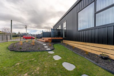 /international/nz/22-charles-street-weston-waitaki-380066182798/