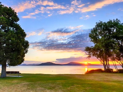 /international/nz/1420-hamurana-road-mourea-rotorua-380066179206/
