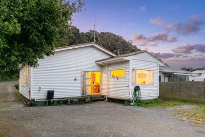 /international/nz/114-wexford-road-miramar-wellington-city-380066120746/