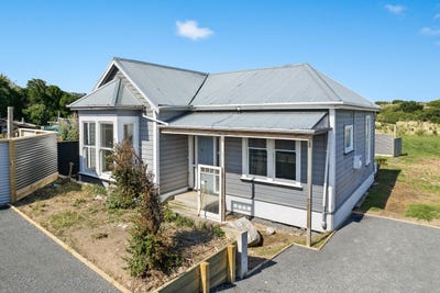 /international/nz/272-tomahawk-road-ocean-grove-dunedin-city-380066089195/