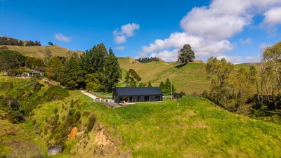 /international/nz/103-brown-road-kinohaku-waitomo-waikato-380066096655/