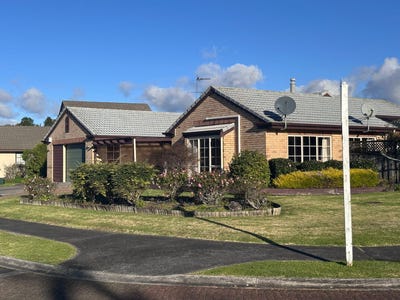 /international/nz/1-pippen-court-henderson-waitakere-city-380066174415/