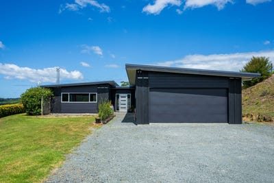 /international/nz/64-ross-road-parua-bay-whangarei-380066122625/