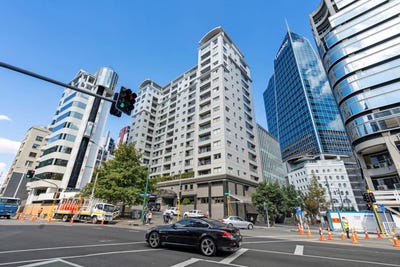 /international/nz/1-emily-place-auckland-central-auckland-city-380066103794/