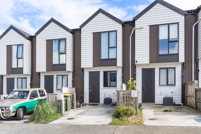 /international/nz/83-waipuhinui-way-wiri-manukau-city-380066079812/