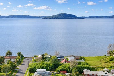 /international/nz/83-whittaker-road-koutu-rotorua-380066124295/