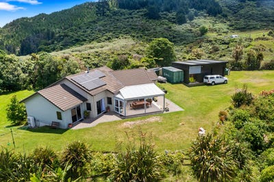/international/nz/rocky-cutting-road-papamoa-tauranga-380066083825/