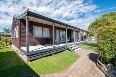 /international/nz/25-okona-crescent-ngongotaha-rotorua-380066122532/