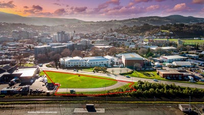 /international/nz/2-ravensbourne-road-dunedin-central-dunedin-city-380066147192/
