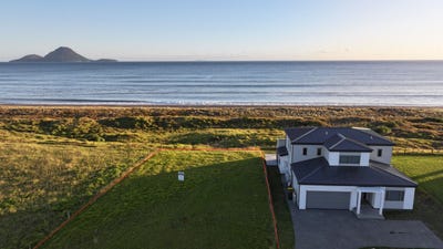 /international/nz/47-pacific-parade-coastlands-whakatane-380066100405/