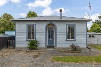 /international/nz/18-stout-street-shannon-horowhenua-380066122873/