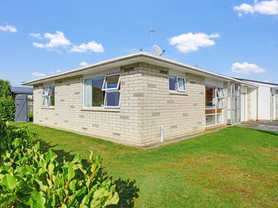 /international/nz/takaro-palmerston-north-city-380066105331/