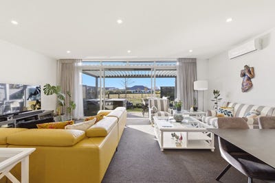 /international/nz/kaiapoi-waimakariri-380066112729/