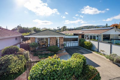 /international/nz/13-ranui-road-stoke-nelson-bays-380066089705/