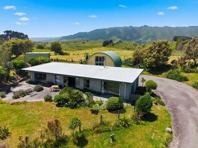 /international/nz/paetawa-road-peka-peka-wellington-380066112827/