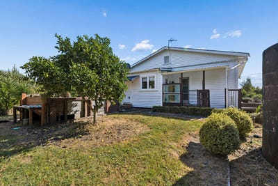 /international/nz/2079-gordonton-road-taupiri-waikato-380066109812/