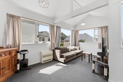 /international/nz/dunedin-central-dunedin-city-380066107727/