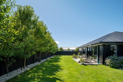 /international/nz/102-oakley-avenue-springlands-marlborough-380066120470/