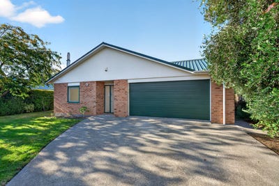 /international/nz/50-frederick-street-carterton-wairarapa-380066123003/